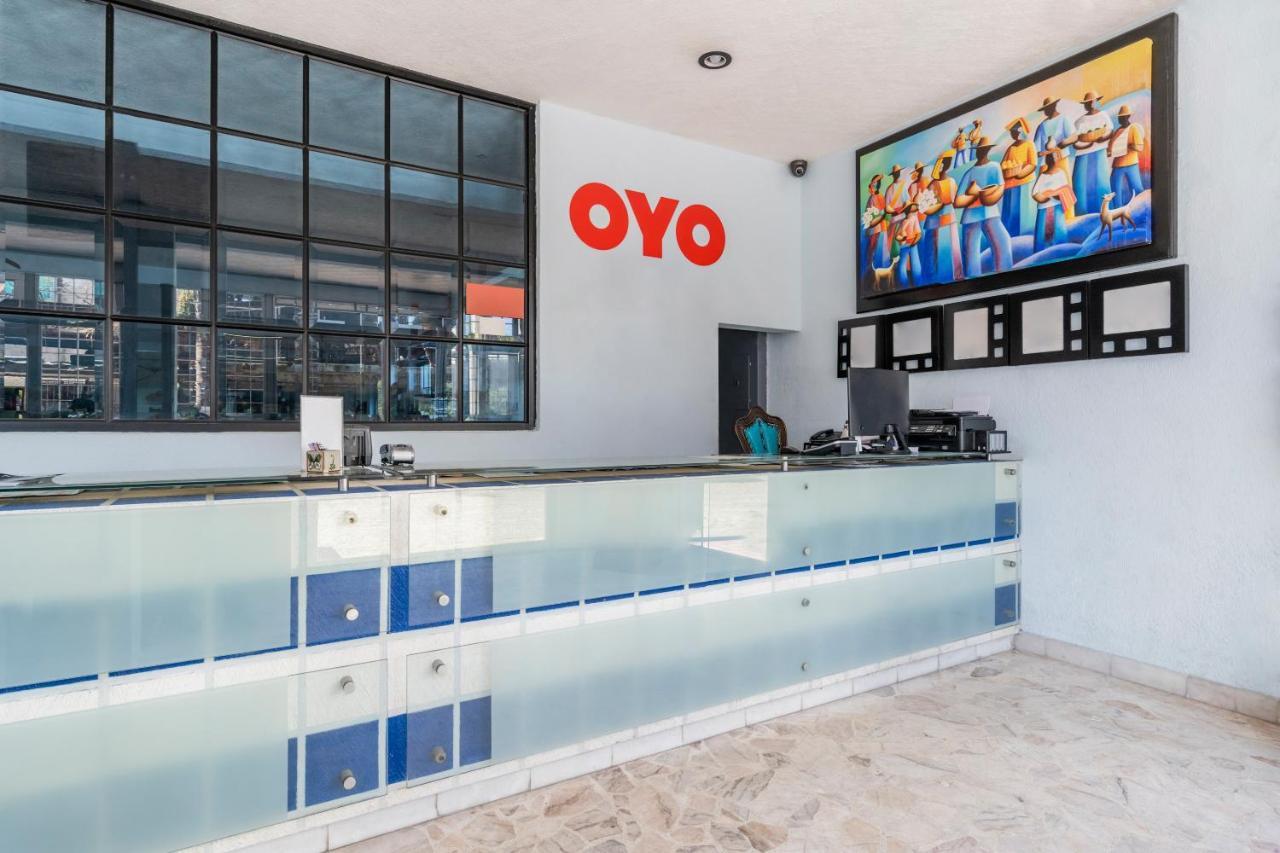 Oyo Hotel Platinium Gran Hotel,Guadalajara,Artesanias Tonala Εξωτερικό φωτογραφία